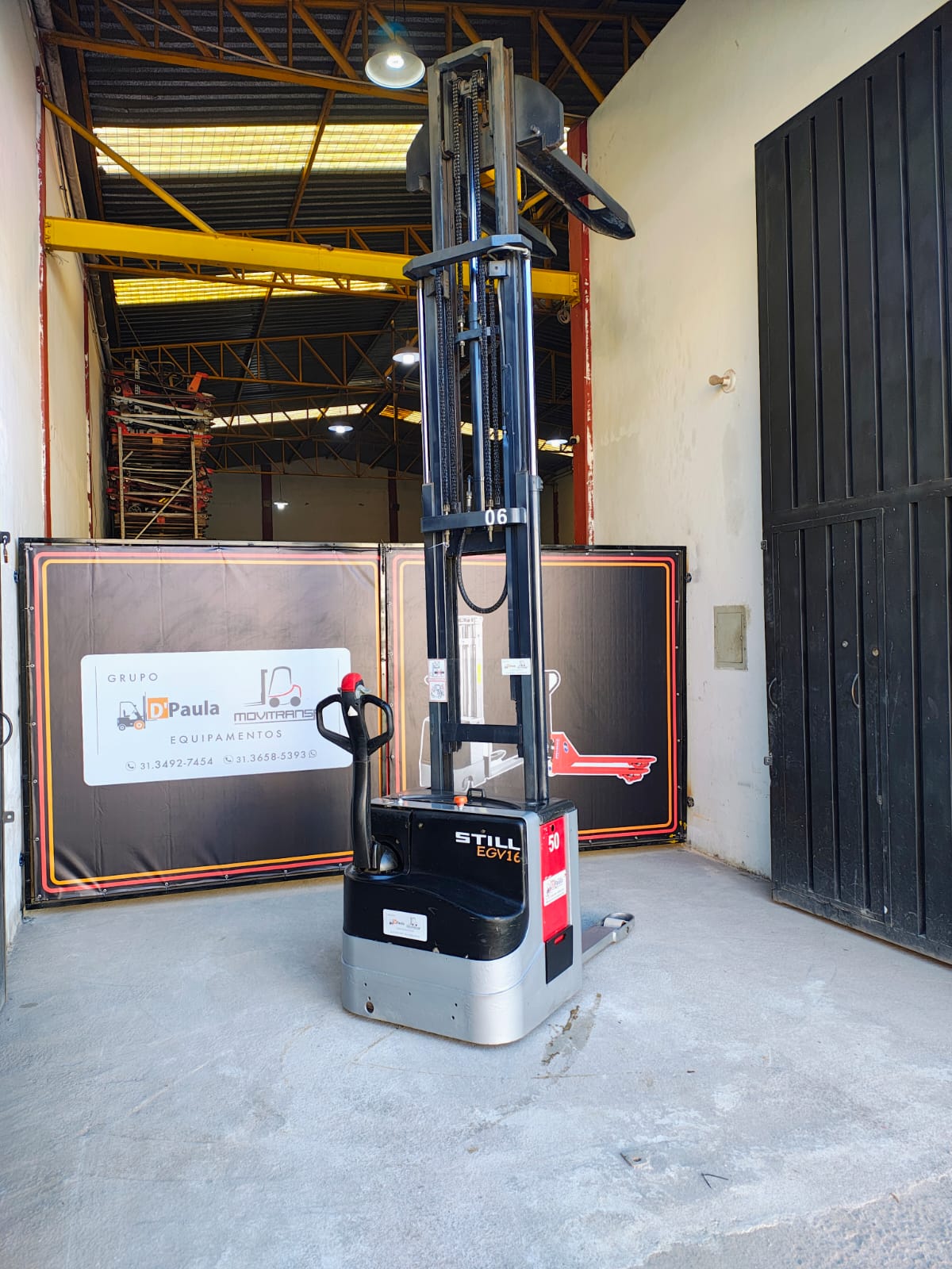 Equipamento Still para movimentação de cargas